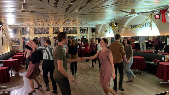 Lindy Hop Intermediate - Sugar Push