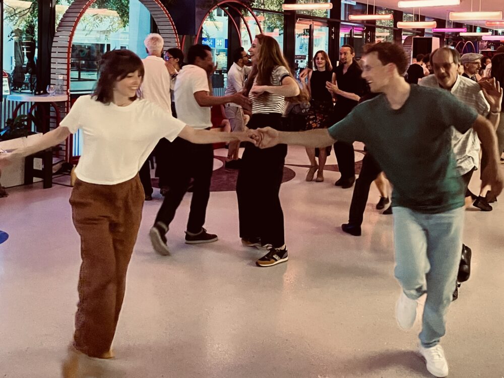 Lindy Hop intermediate - themed courses